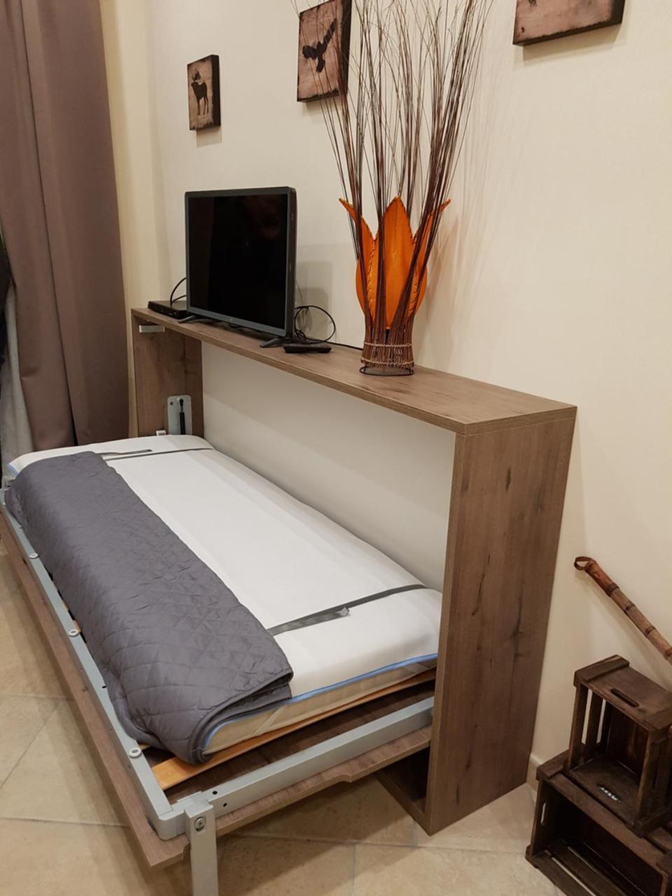 Il Giardino Di Daphne Bed & Breakfast เนเปิลส์ ภายนอก รูปภาพ