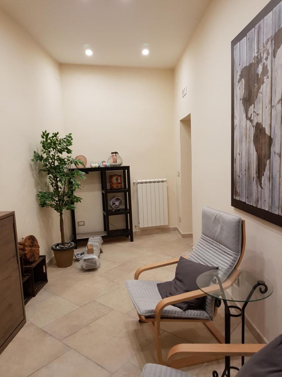 Il Giardino Di Daphne Bed & Breakfast เนเปิลส์ ภายนอก รูปภาพ